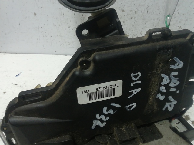 8Z1837016D VAG