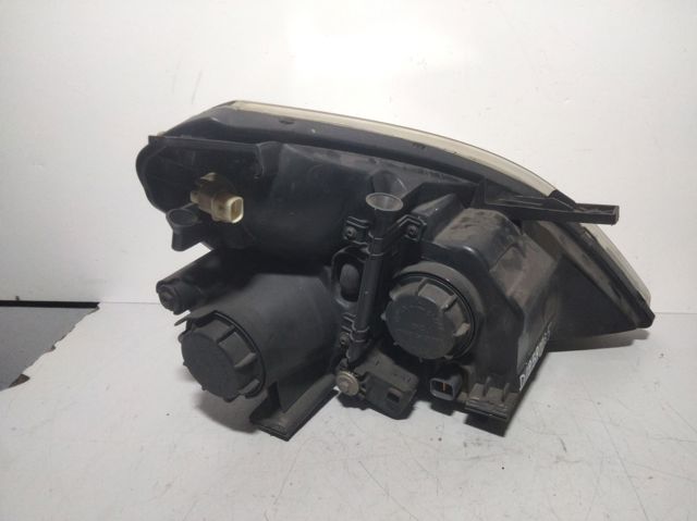 Luz esquerda 921014D0XX HYUNDAI