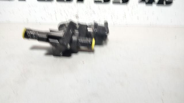Válvula de regulação do fluido de esfriamento 922304507R MERCEDES
