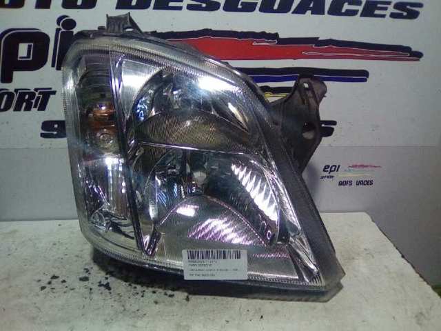 Luz direita 93321053 OPEL