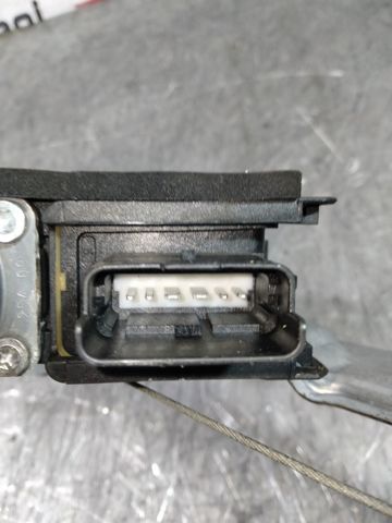 Motor de acionamento de vidro da porta dianteira esquerda 9657247580 PEUGEOT