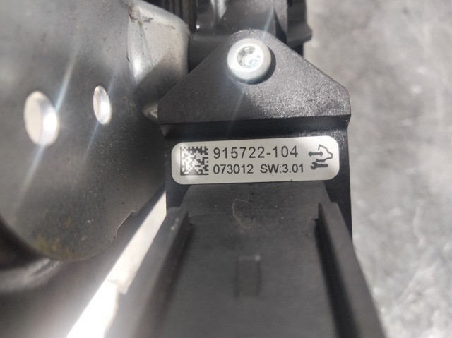 Mecanismo de acionamento de vidro da porta dianteira esquerda 965872102 OPEL