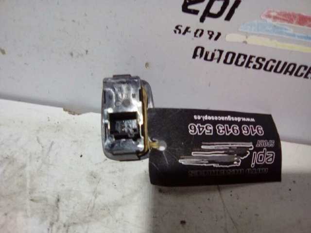 Unidade de botões traseira de controlo de elevador de vidro 96639378ZD PEUGEOT