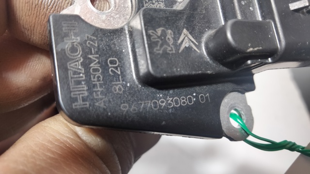 Sensor de fluxo (consumo) de ar, medidor de consumo M.A.F. - (Mass Airflow) 9677093080 PEUGEOT