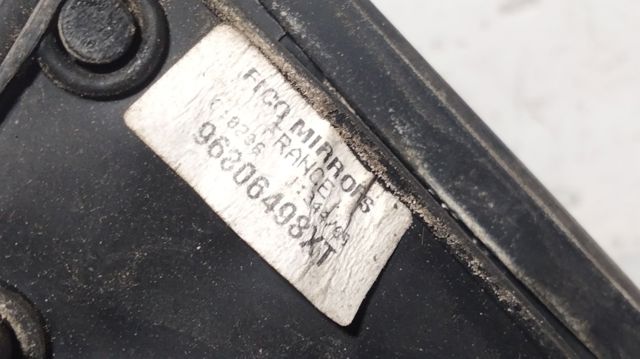 Espelho de retrovisão esquerdo 96806498XT PEUGEOT