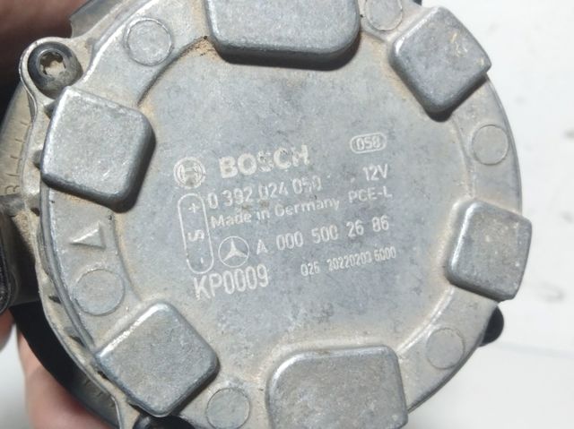 Bomba de esfriamento do inversor A0005002686 MERCEDES