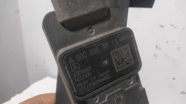 A0009059813 Mercedes