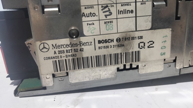 Aparelhagem de som (rádio AM/FM) A2038275242 MERCEDES