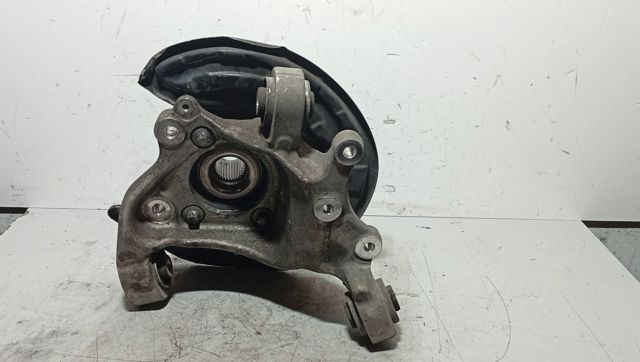 Cubo dianteiro A2473340500 MERCEDES