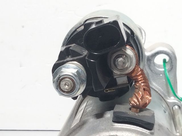 Motor de arranco A2609060100 MERCEDES
