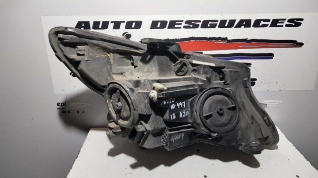Luz esquerda A4479067700 MERCEDES