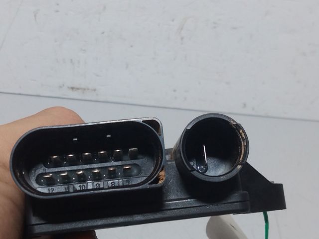 Relê das velas de incandescência para Mercedes E C238