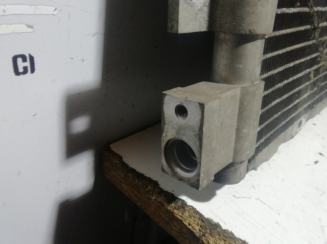 Radiador de aparelho de ar condicionado D301730310 HYUNDAI