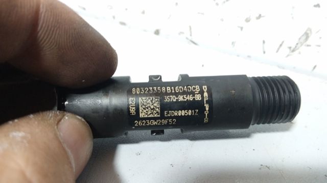 Injetor de injeção de combustível EJDR00501Z FORD
