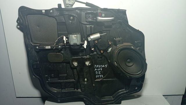 Motor de acionamento de vidro da porta dianteira esquerda GJ6A5958X MAZDA