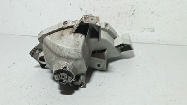 Lanterna de nevoeiro traseira esquerda KD5351660 MAZDA