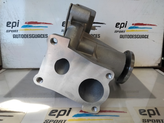 Bomba de água (bomba) de esfriamento MD997686 MITSUBISHI