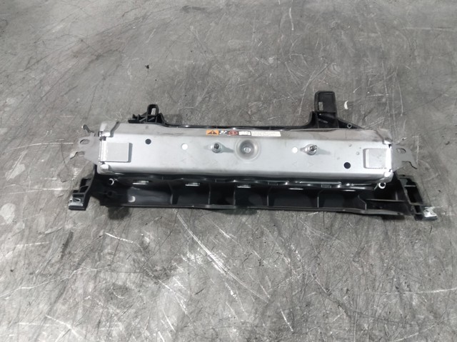 TG13D04001 Toyota