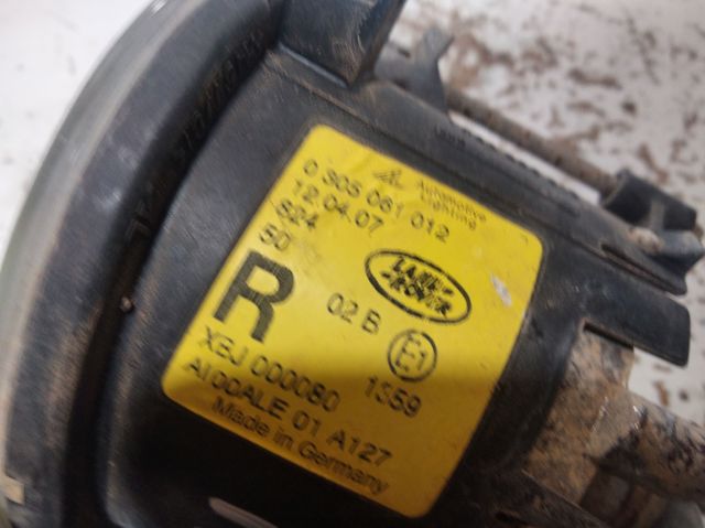 Luzes de nevoeiro direitas XBJ000080 LAND ROVER