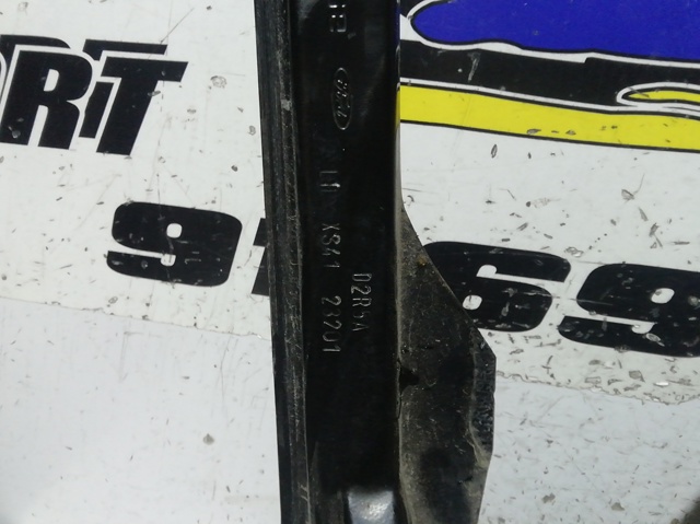 XS4123201 Ford