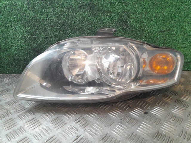 Luz esquerda para Audi A4 8EC