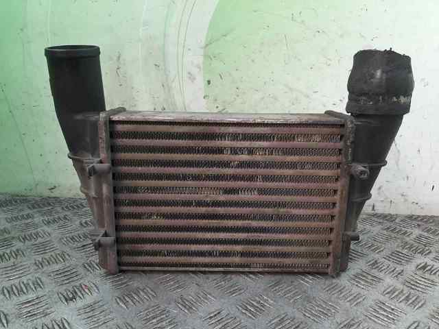 Radiador de intercooler Audi A4  8D5 ao melhor preço