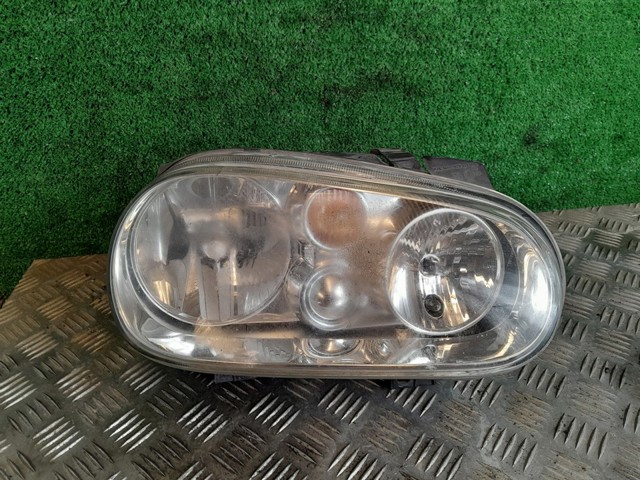 Luz direita Volkswagen Golf V 1K1 ao melhor preço
