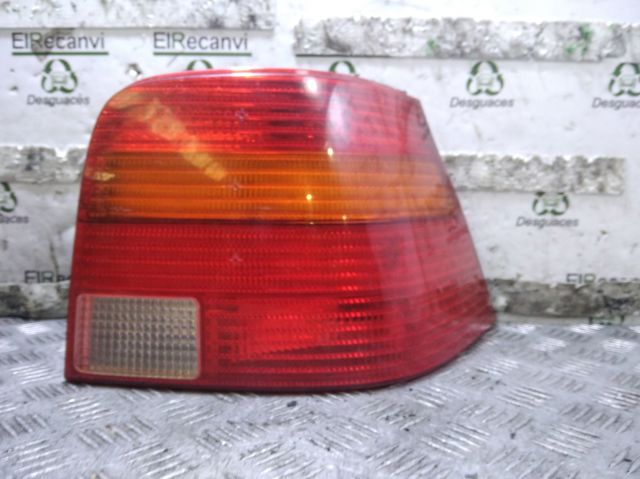 Lanterna traseira direita para Volkswagen Golf 1J1