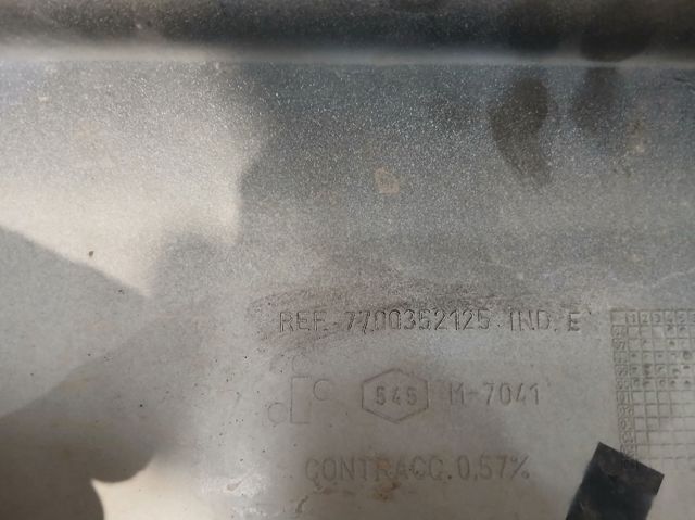 Grelha do radiador Renault Master II JD, ND ao melhor preço