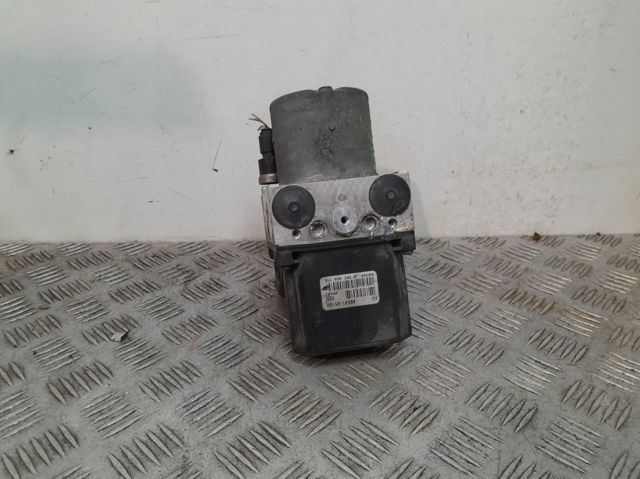 Unidade hidráulico de controlo ABS para Toyota Avensis T25