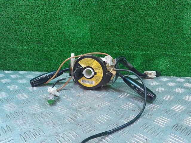 Comutador instalado na coluna da direção, montado KIA Rio I DC ao melhor preço