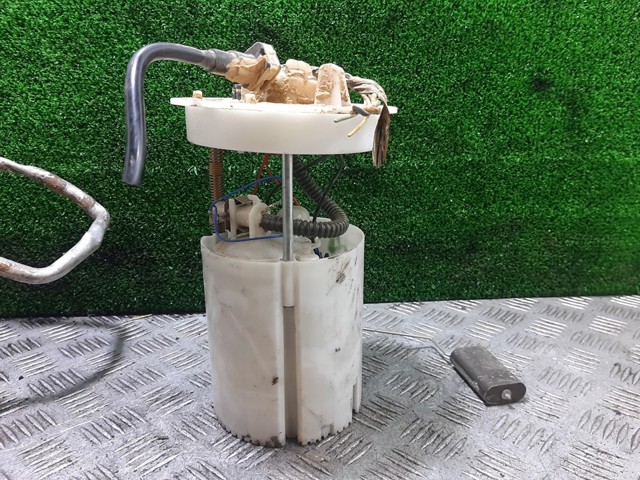 Módulo de bomba de combustível com sensor do nível de combustível Ford Focus III CB8 ao melhor preço