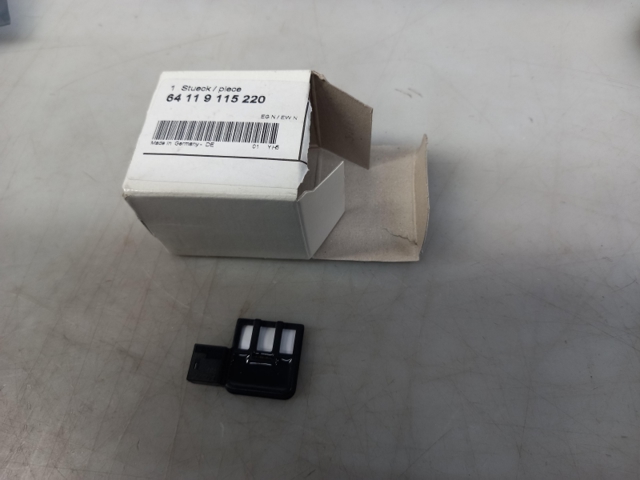 64119115220 BMW