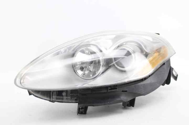 Luz esquerda 0000051757538 FIAT