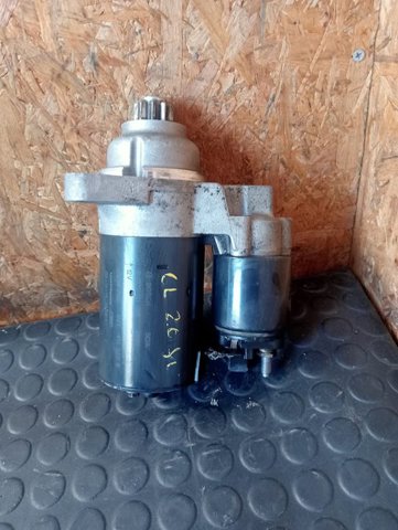 Motor de arranco 0001121018 VAG