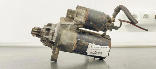 Motor de arranco 0001121022 VAG