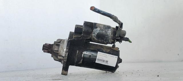 Motor de arranco 0001121022 VAG