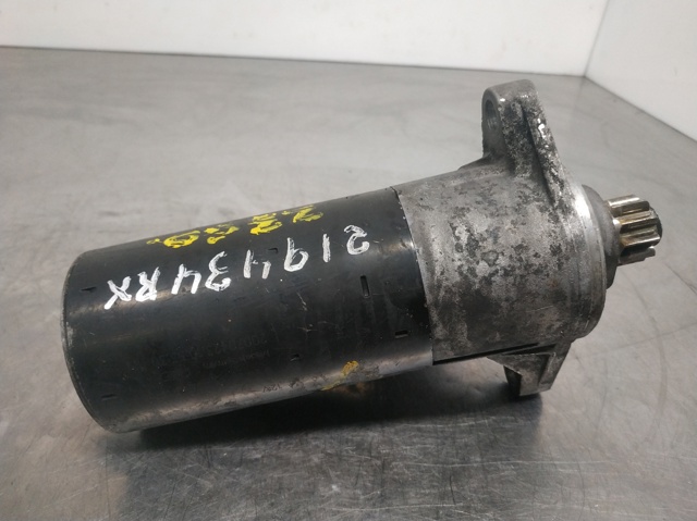 Motor de arranco 0001123016 VAG