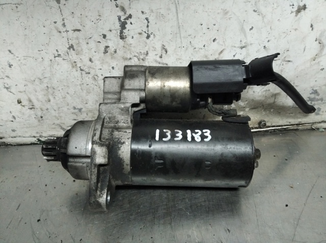 Motor de arranco 0001123038 VAG