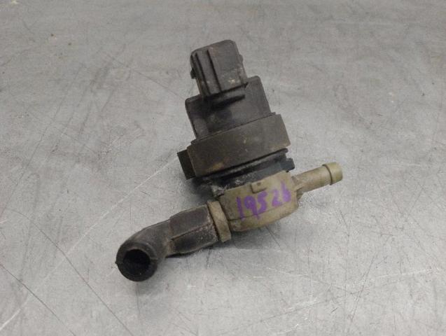 Válvula de adsorvedor dos vapores de combustível 0004701693 MERCEDES