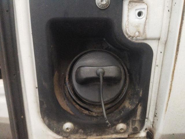 Tampa (tampão) do tanque de combustível para Mercedes Sprinter 907, 910