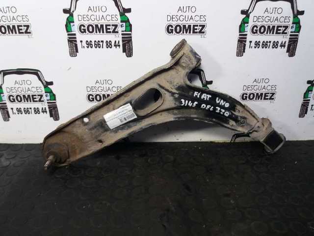Braço oscilante inferior esquerdo de suspensão dianteira 0007705615 FIAT