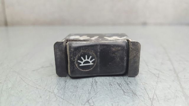 0008205810 Mercedes