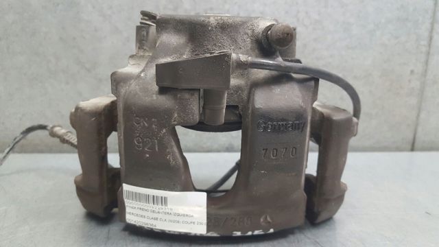 Suporte do freio dianteiro esquerdo 001420298364 MERCEDES