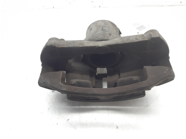 Suporte do freio dianteiro direito 001420628364 MERCEDES