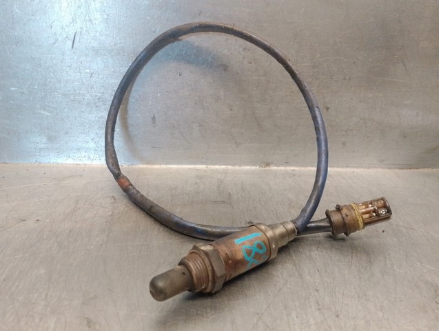 Sonda lambda, sensor direito de oxigênio até o catalisador 0015401017 MERCEDES