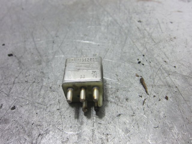 0015420219 Mercedes