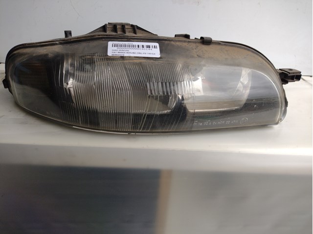 Luz direita 0046524479 FIAT