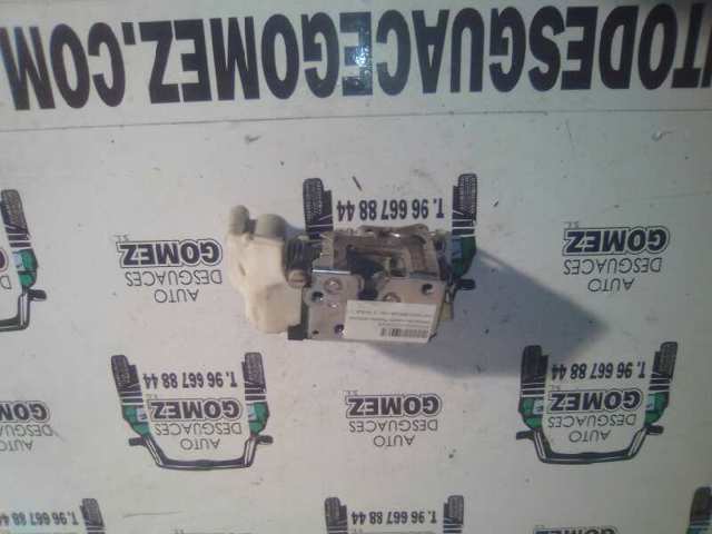 Fecho da porta traseira direita 0046536067 FIAT