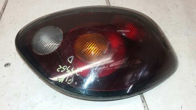 Lanterna traseira direita 0046538352 FIAT